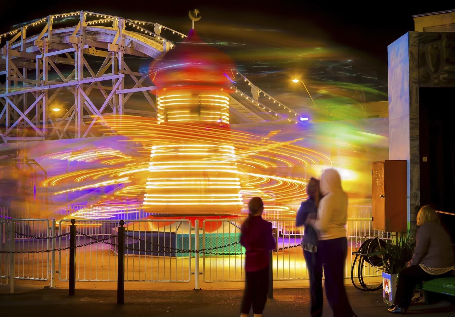 Luna Park at night